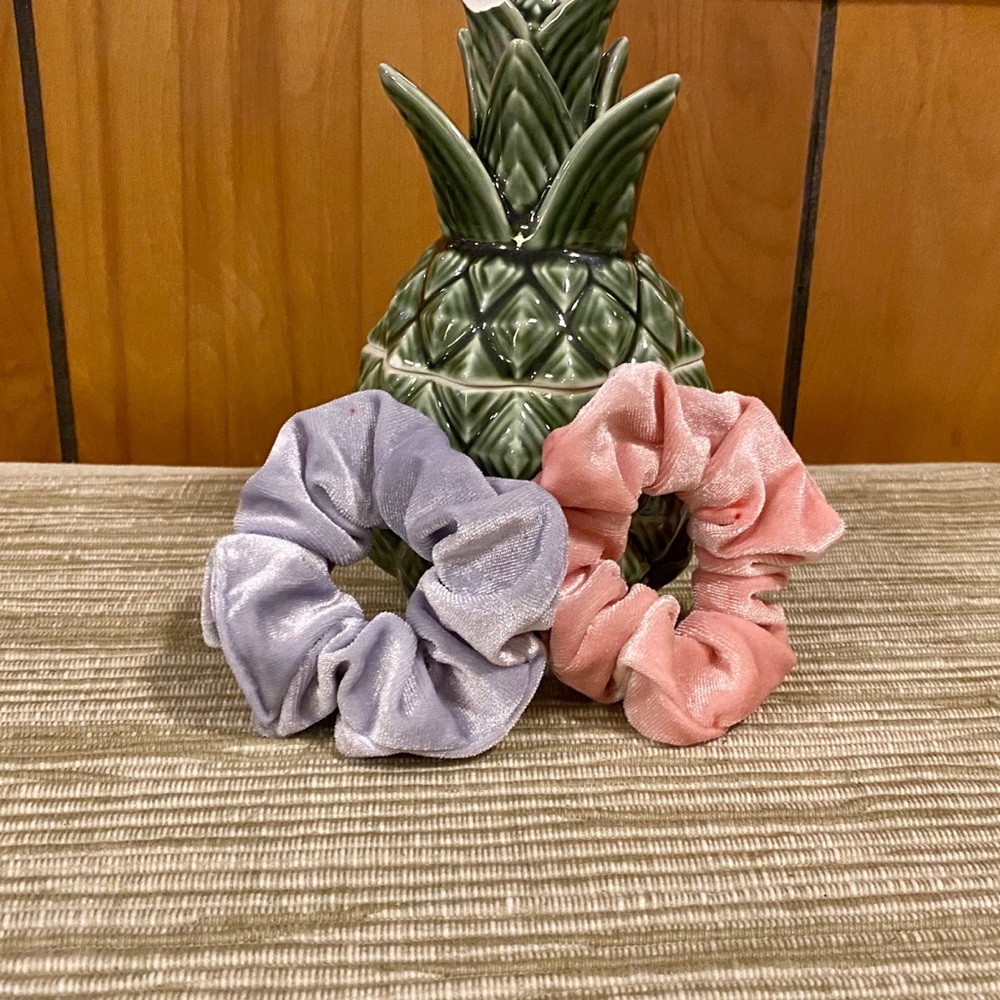 ❣️Velvet Hair Scrunchies